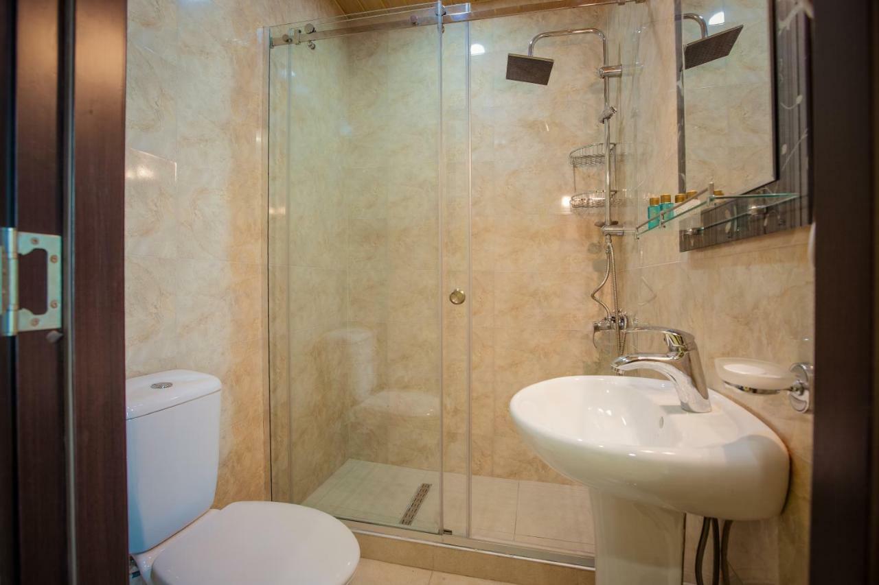 Hotel Comfort Tbilisi Luaran gambar