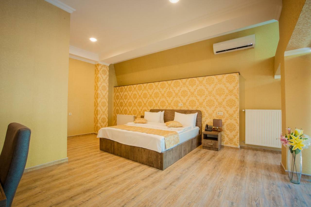 Hotel Comfort Tbilisi Luaran gambar