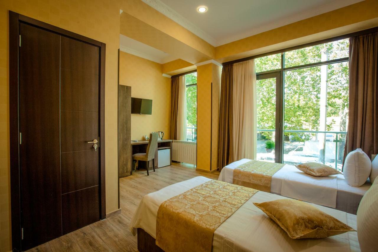 Hotel Comfort Tbilisi Luaran gambar
