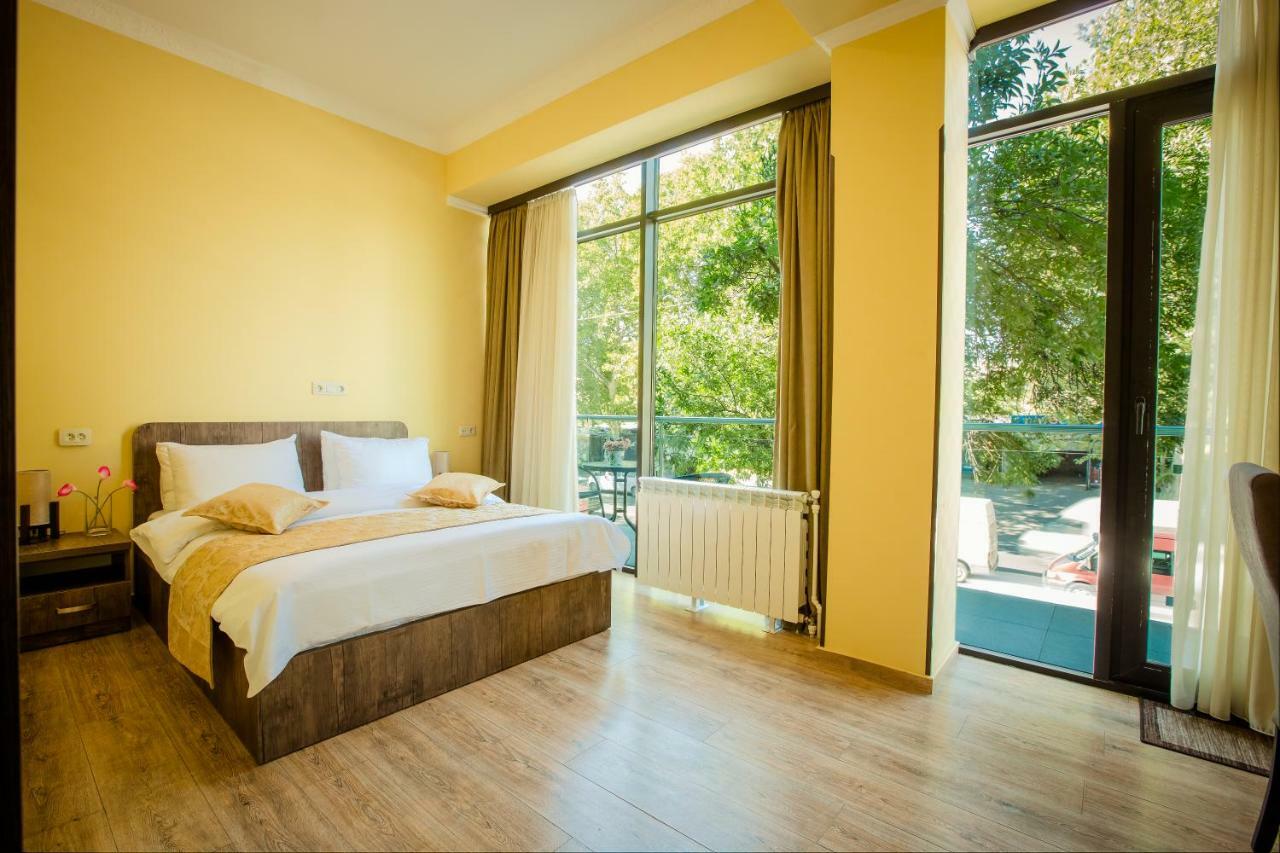Hotel Comfort Tbilisi Luaran gambar