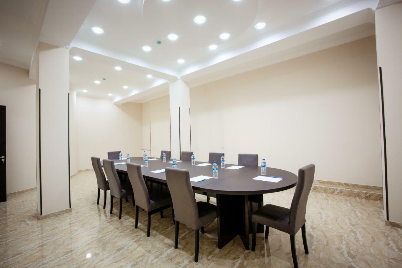 Hotel Comfort Tbilisi Luaran gambar
