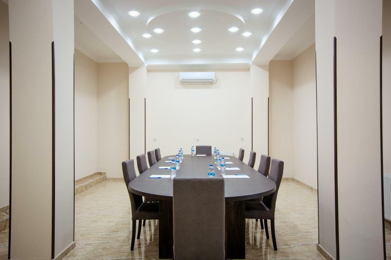 Hotel Comfort Tbilisi Luaran gambar