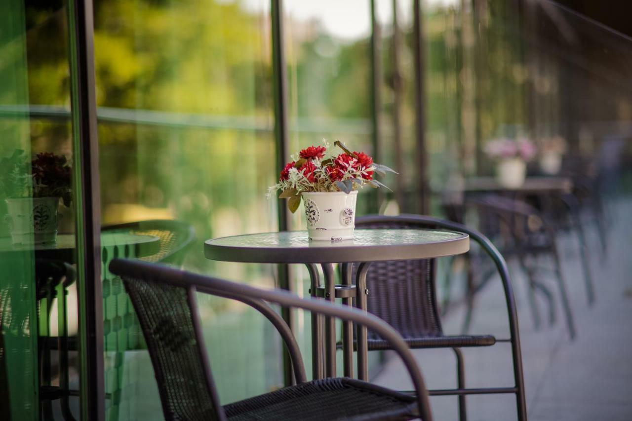 Hotel Comfort Tbilisi Luaran gambar